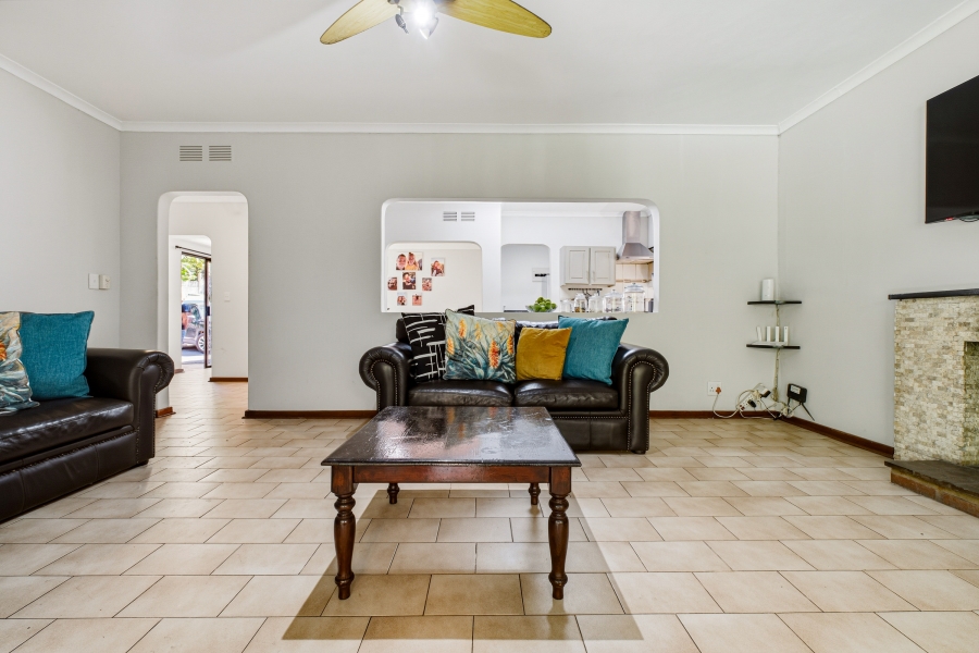 4 Bedroom Property for Sale in Manors KwaZulu-Natal