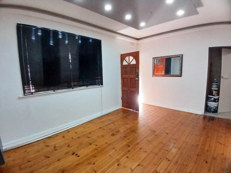 1 Bedroom Property for Sale in Musgrave KwaZulu-Natal
