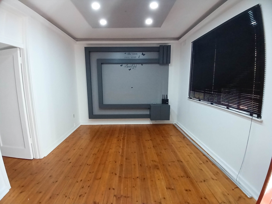1 Bedroom Property for Sale in Musgrave KwaZulu-Natal