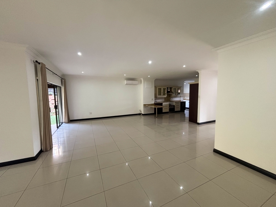 3 Bedroom Property for Sale in Izinga KwaZulu-Natal