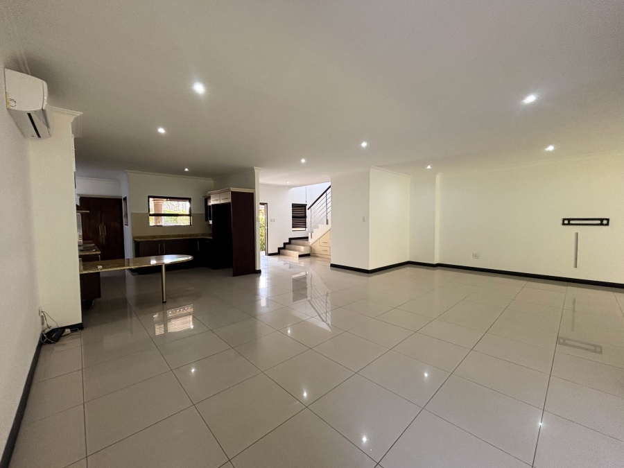 3 Bedroom Property for Sale in Izinga KwaZulu-Natal