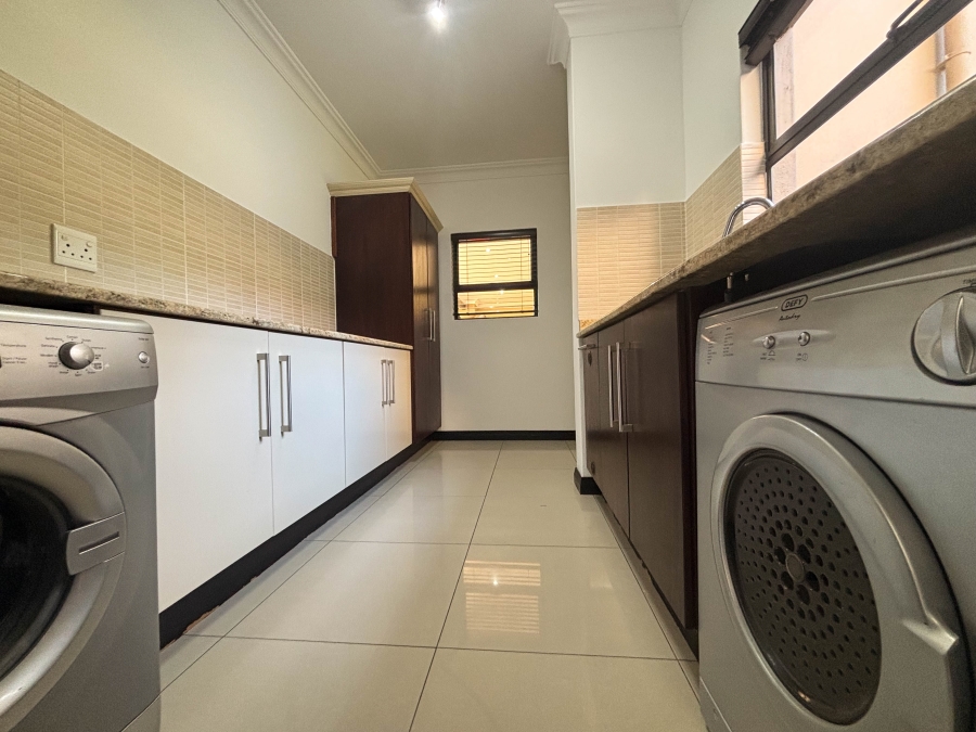 3 Bedroom Property for Sale in Izinga KwaZulu-Natal
