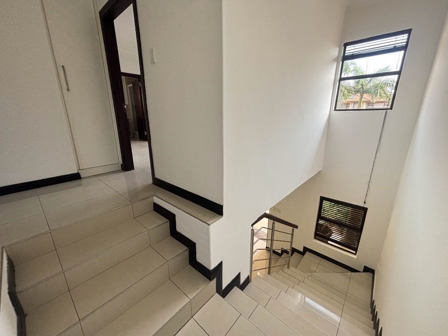 3 Bedroom Property for Sale in Izinga KwaZulu-Natal