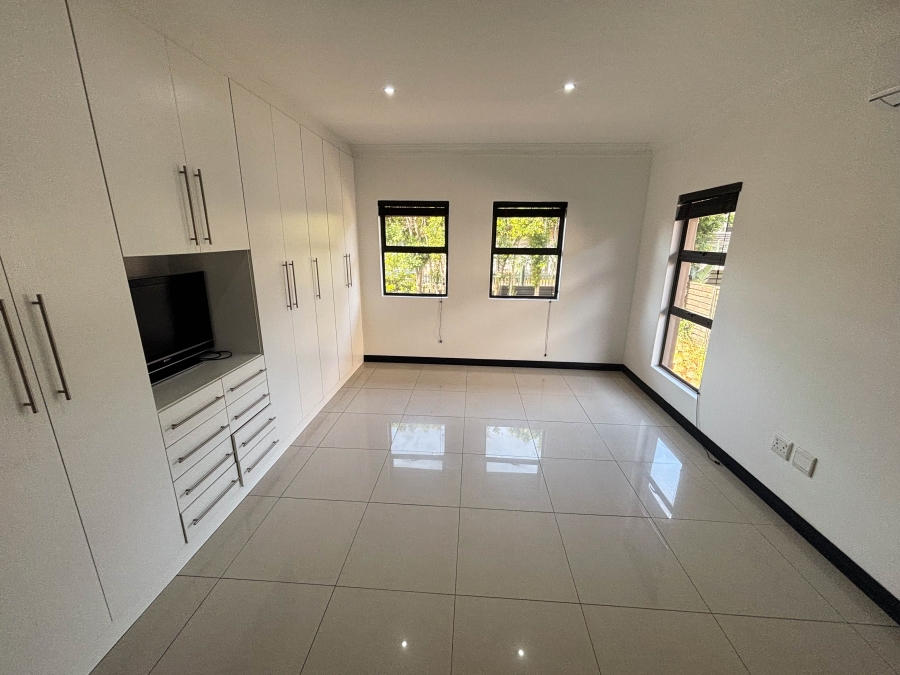 3 Bedroom Property for Sale in Izinga KwaZulu-Natal