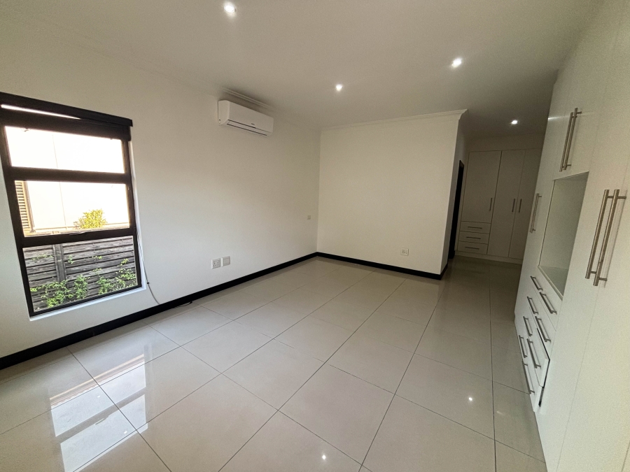 3 Bedroom Property for Sale in Izinga KwaZulu-Natal