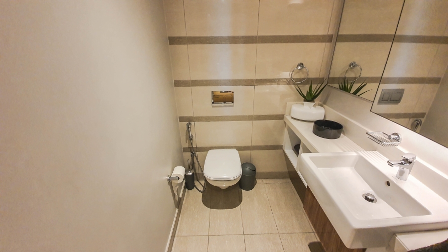 2 Bedroom Property for Sale in Umhlanga KwaZulu-Natal
