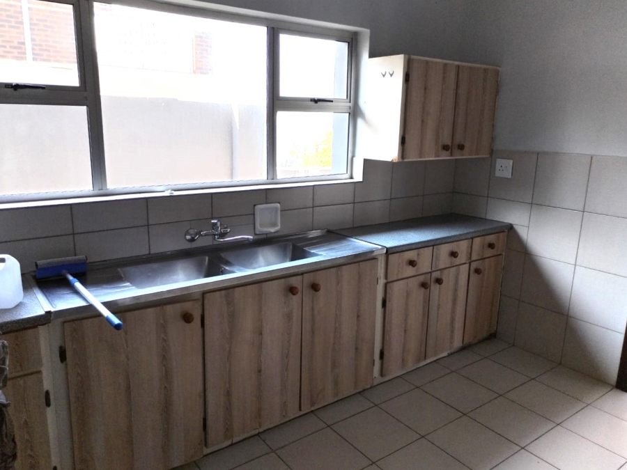 4 Bedroom Property for Sale in Tinley Manor KwaZulu-Natal