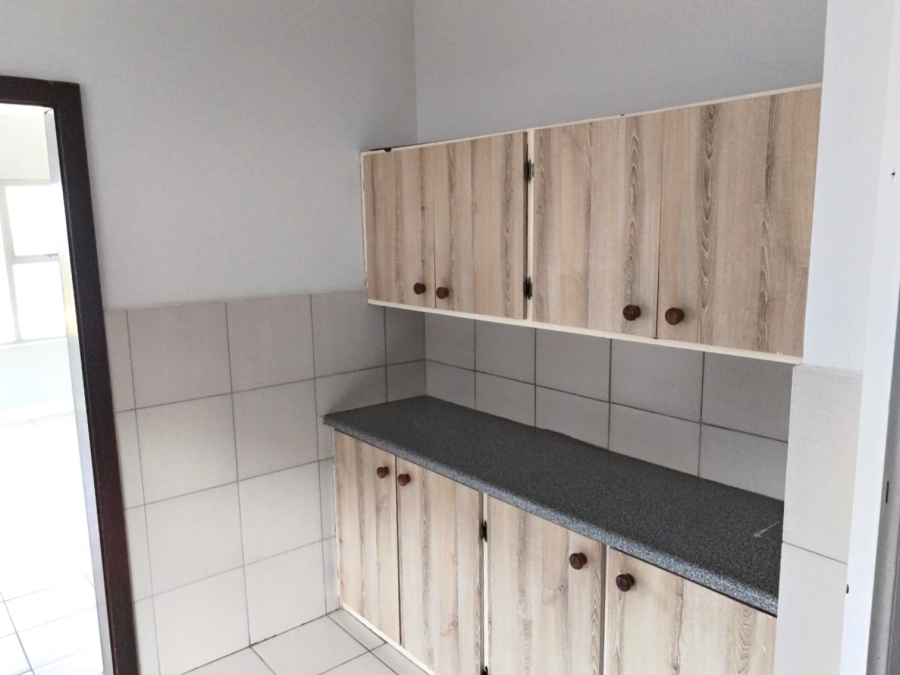 4 Bedroom Property for Sale in Tinley Manor KwaZulu-Natal