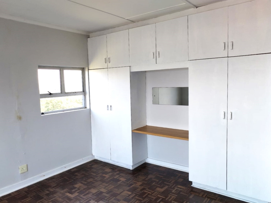 4 Bedroom Property for Sale in Tinley Manor KwaZulu-Natal