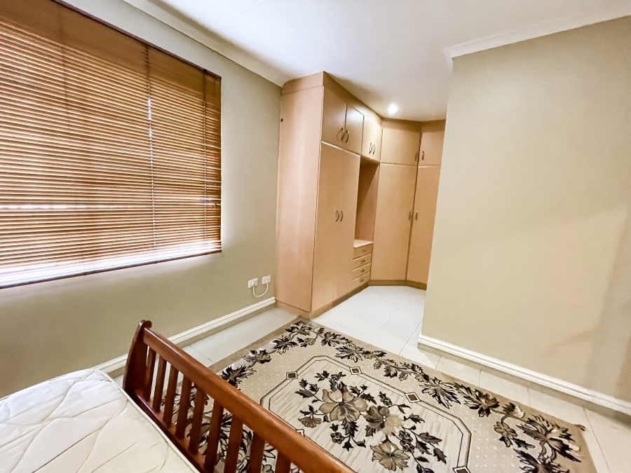 To Let 4 Bedroom Property for Rent in Somerset Park KwaZulu-Natal