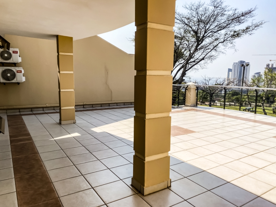 To Let 4 Bedroom Property for Rent in Umhlanga Ridge KwaZulu-Natal