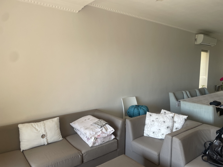 4 Bedroom Property for Sale in Umhlanga KwaZulu-Natal
