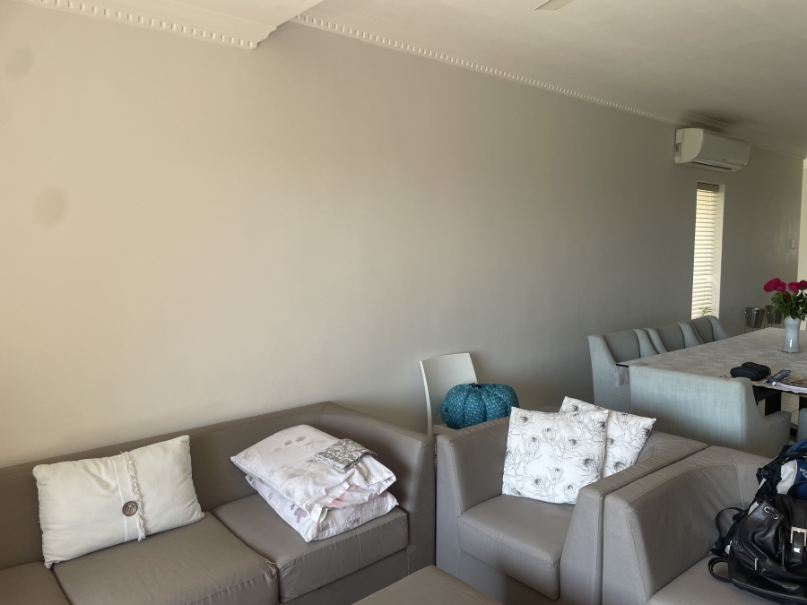 4 Bedroom Property for Sale in Umhlanga KwaZulu-Natal