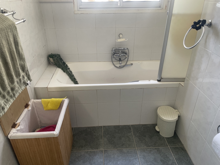 4 Bedroom Property for Sale in Umhlanga KwaZulu-Natal