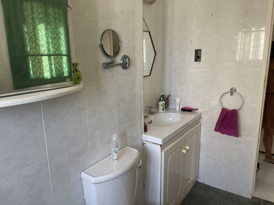 4 Bedroom Property for Sale in Umhlanga KwaZulu-Natal