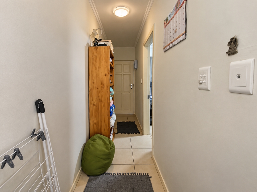 1 Bedroom Property for Sale in Manor Estates KwaZulu-Natal