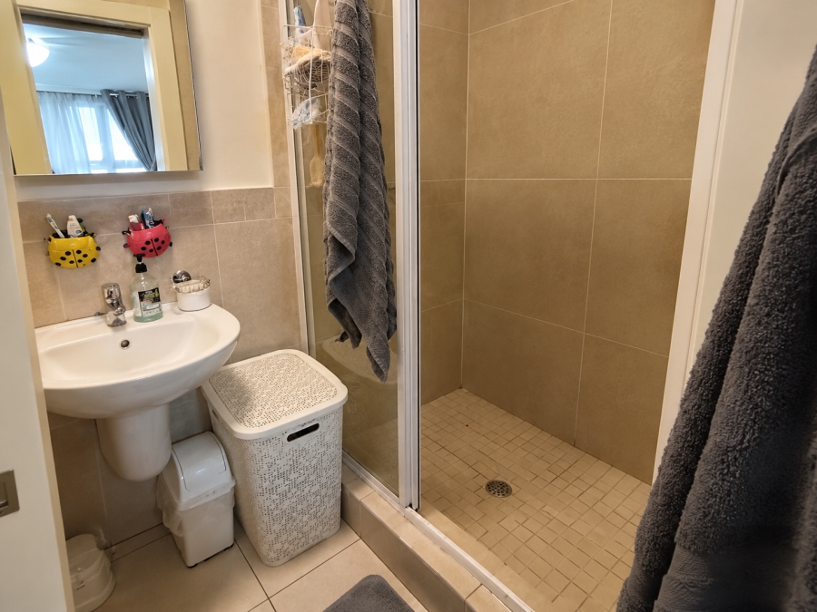 1 Bedroom Property for Sale in Manor Estates KwaZulu-Natal
