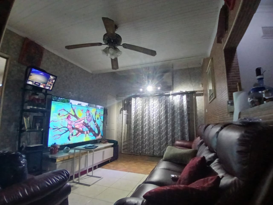 4 Bedroom Property for Sale in Shastri Park KwaZulu-Natal