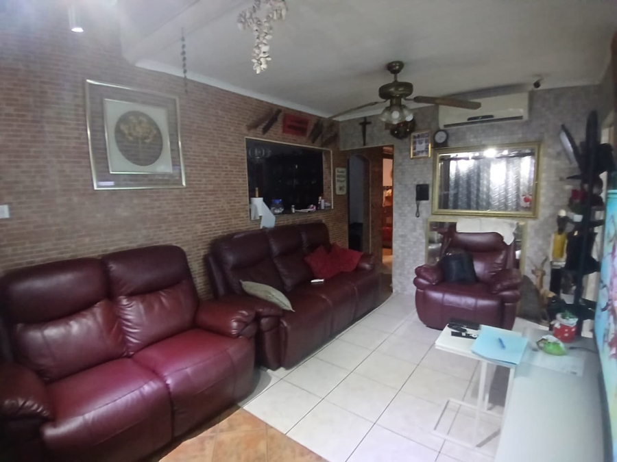 4 Bedroom Property for Sale in Shastri Park KwaZulu-Natal