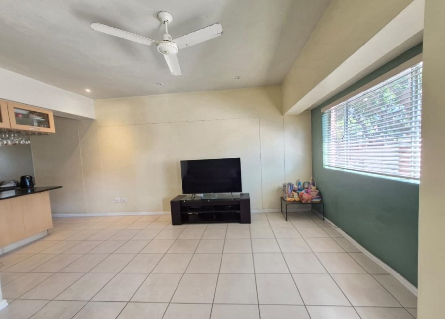 2 Bedroom Property for Sale in Windermere KwaZulu-Natal