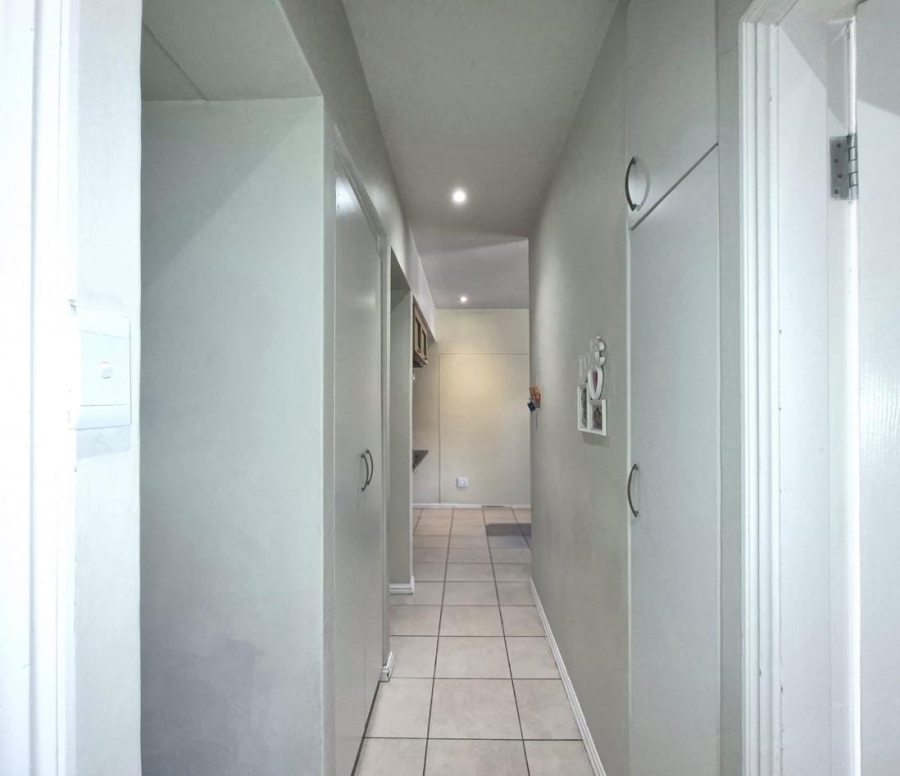 2 Bedroom Property for Sale in Windermere KwaZulu-Natal