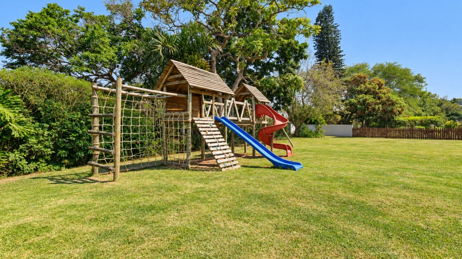 4 Bedroom Property for Sale in Dawncliffe KwaZulu-Natal