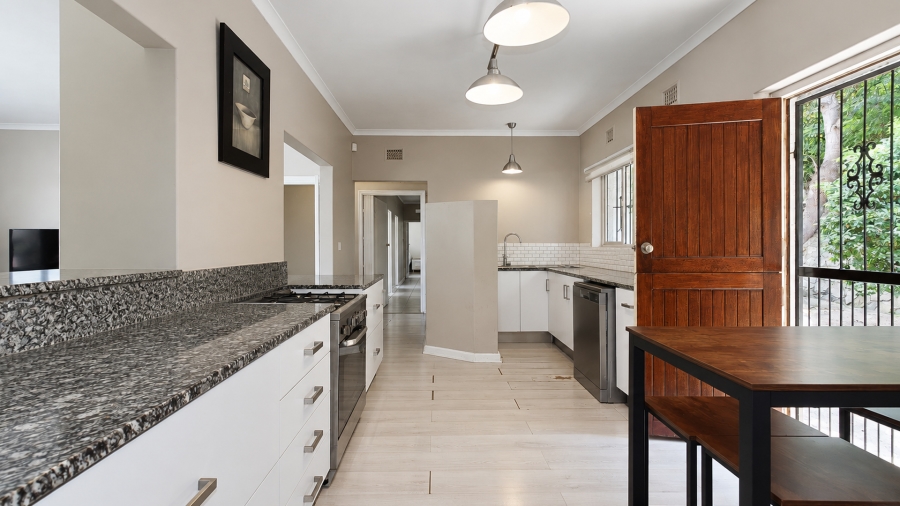 4 Bedroom Property for Sale in Dawncliffe KwaZulu-Natal