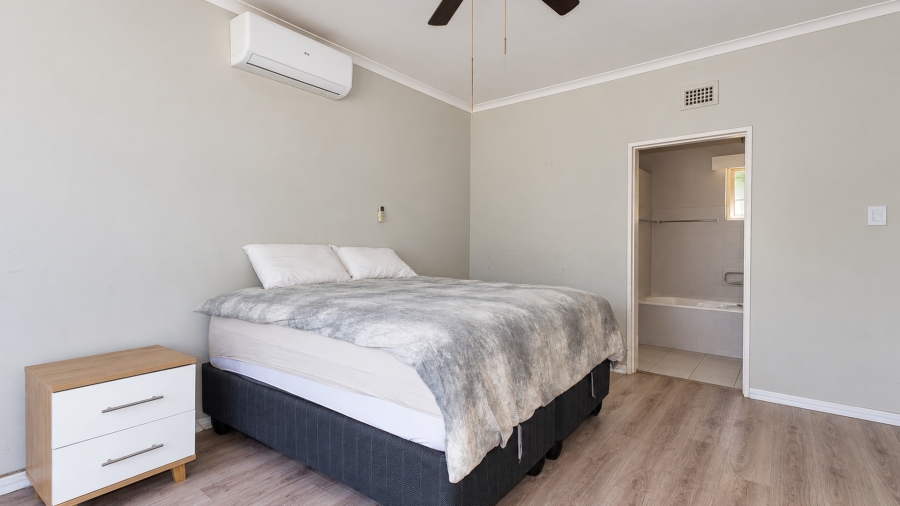 4 Bedroom Property for Sale in Dawncliffe KwaZulu-Natal