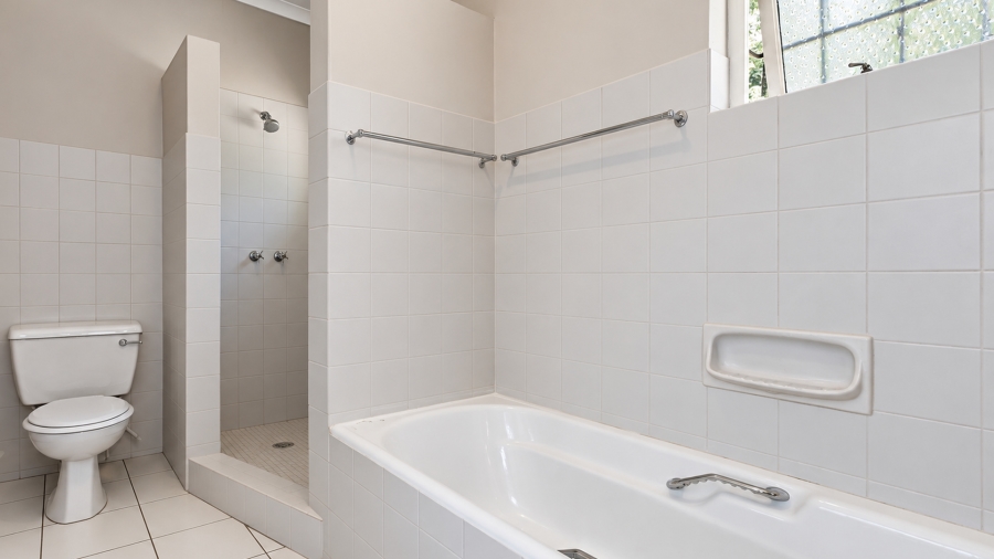 4 Bedroom Property for Sale in Dawncliffe KwaZulu-Natal