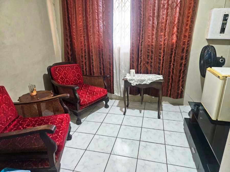 5 Bedroom Property for Sale in Havenside KwaZulu-Natal