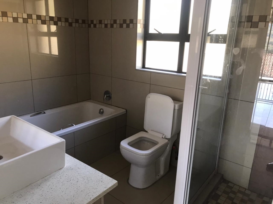 To Let 3 Bedroom Property for Rent in Malvern KwaZulu-Natal