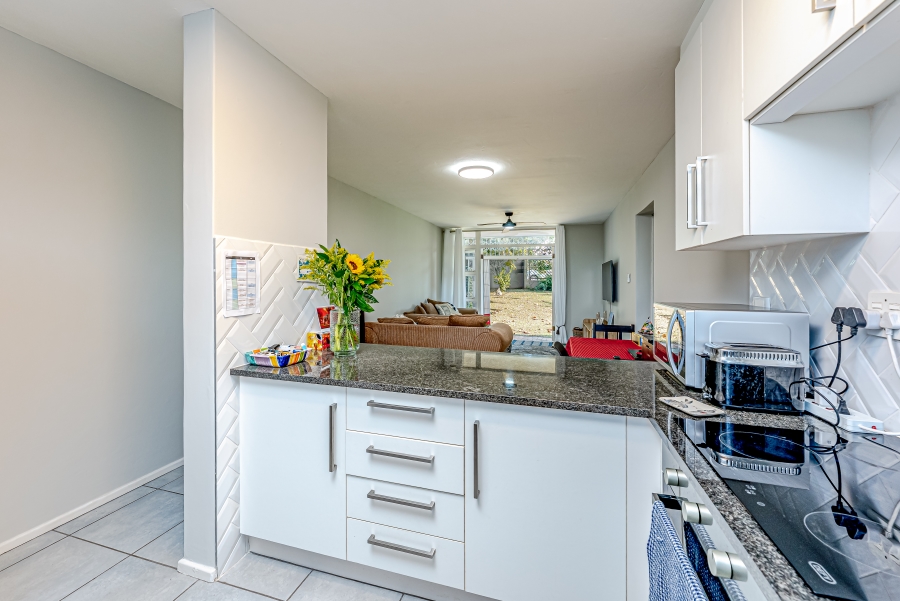 1 Bedroom Property for Sale in Hillcrest Central KwaZulu-Natal
