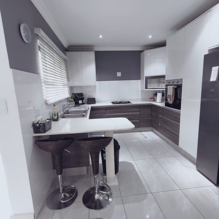 2 Bedroom Property for Sale in Malvern KwaZulu-Natal