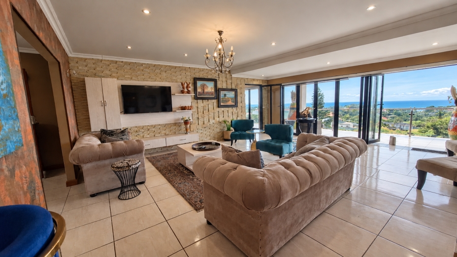 5 Bedroom Property for Sale in Salt Rock KwaZulu-Natal