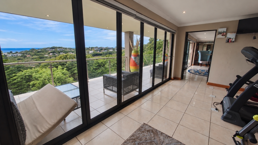 5 Bedroom Property for Sale in Salt Rock KwaZulu-Natal