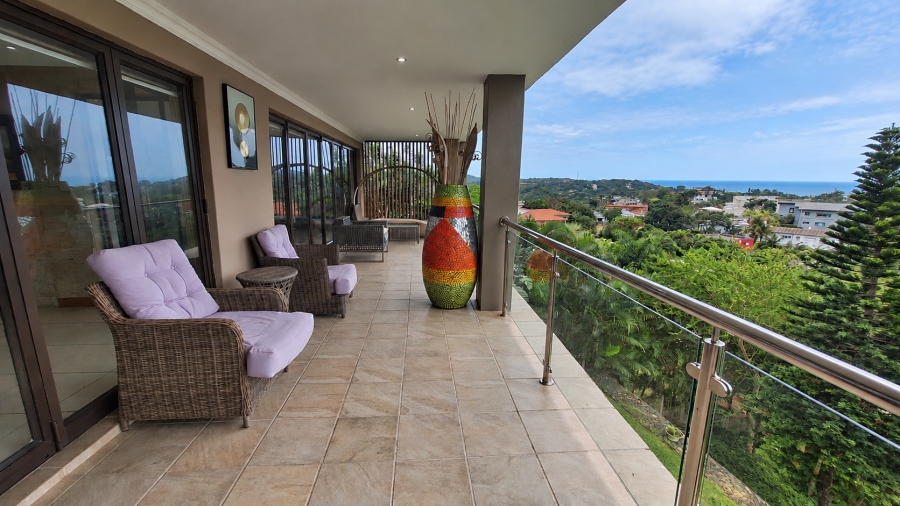 5 Bedroom Property for Sale in Salt Rock KwaZulu-Natal