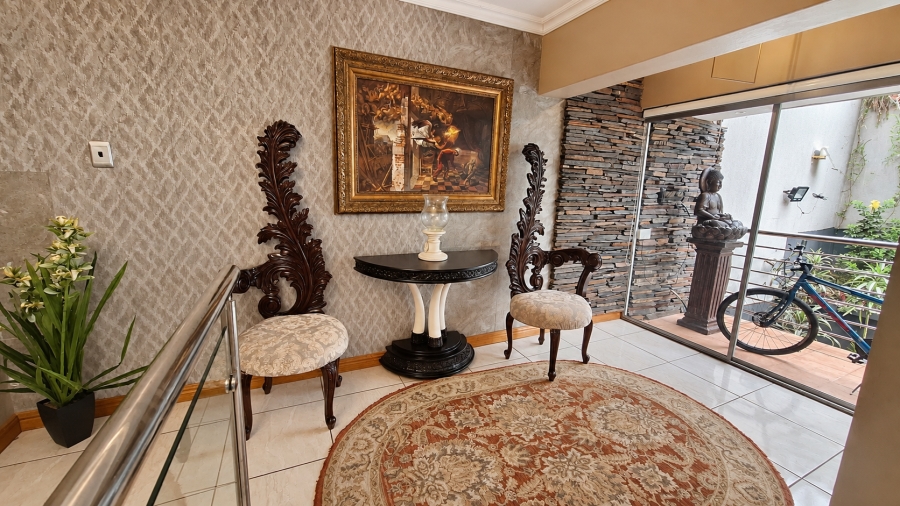 5 Bedroom Property for Sale in Salt Rock KwaZulu-Natal