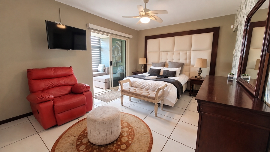 5 Bedroom Property for Sale in Salt Rock KwaZulu-Natal