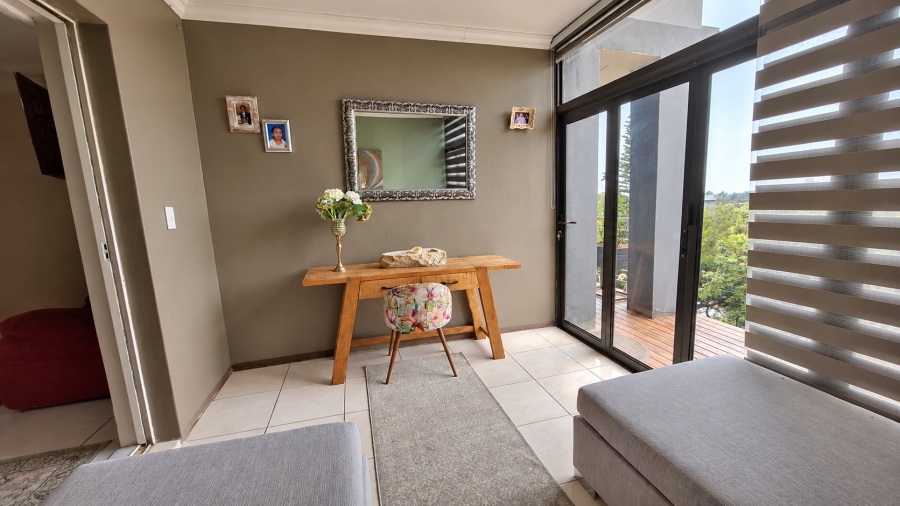 5 Bedroom Property for Sale in Salt Rock KwaZulu-Natal