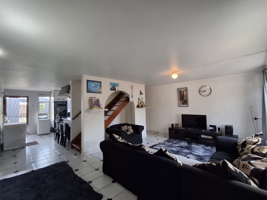 3 Bedroom Property for Sale in Newlands West KwaZulu-Natal