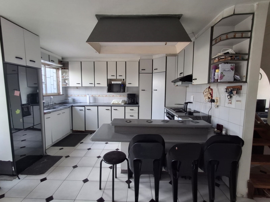 3 Bedroom Property for Sale in Newlands West KwaZulu-Natal
