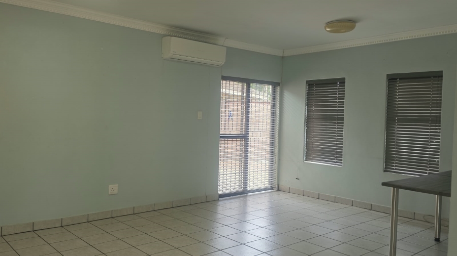 3 Bedroom Property for Sale in Birdswood KwaZulu-Natal