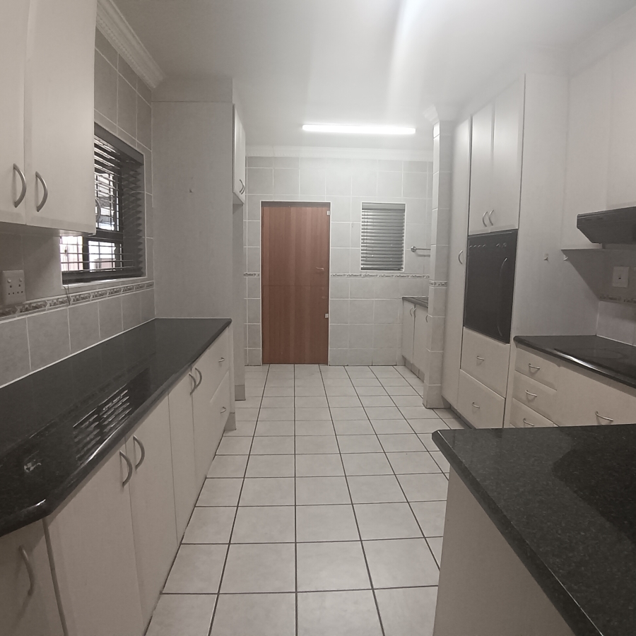 3 Bedroom Property for Sale in Birdswood KwaZulu-Natal