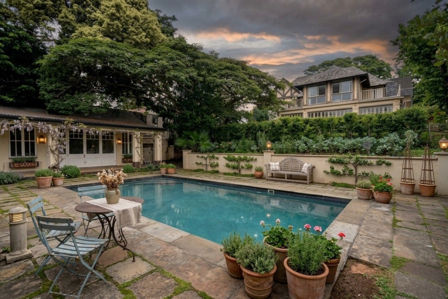 4 Bedroom Property for Sale in Westridge KwaZulu-Natal