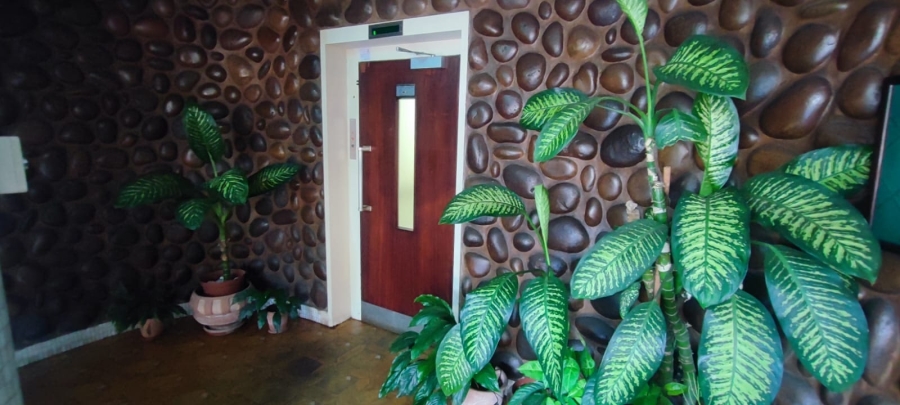 2 Bedroom Property for Sale in Westridge KwaZulu-Natal
