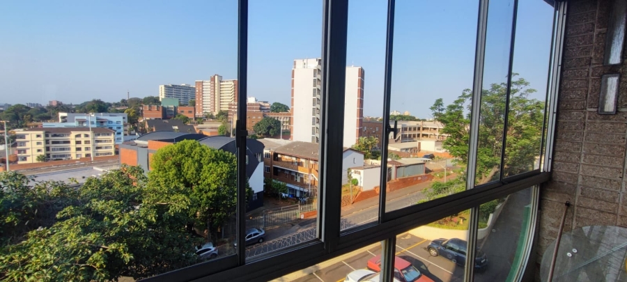 2 Bedroom Property for Sale in Westridge KwaZulu-Natal