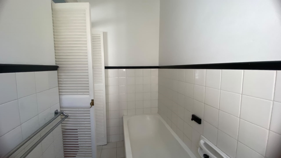 To Let 1 Bedroom Property for Rent in Glenwood KwaZulu-Natal