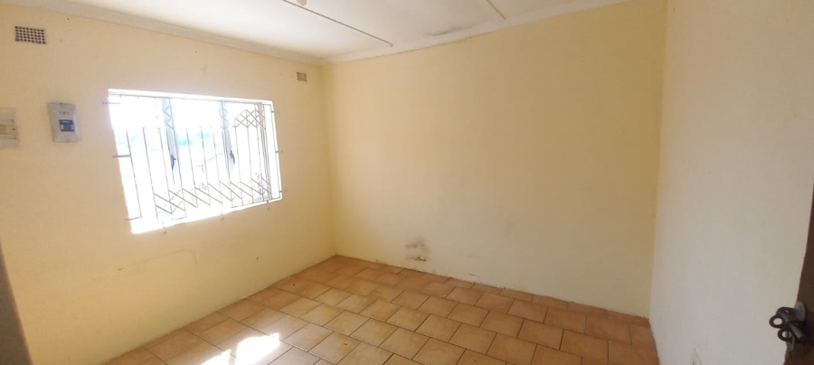 To Let 2 Bedroom Property for Rent in Croftdene KwaZulu-Natal