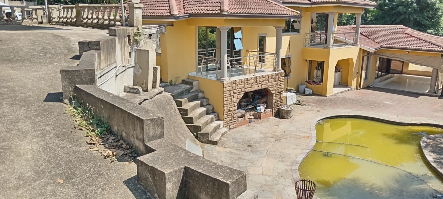 5 Bedroom Property for Sale in Moseley Park KwaZulu-Natal