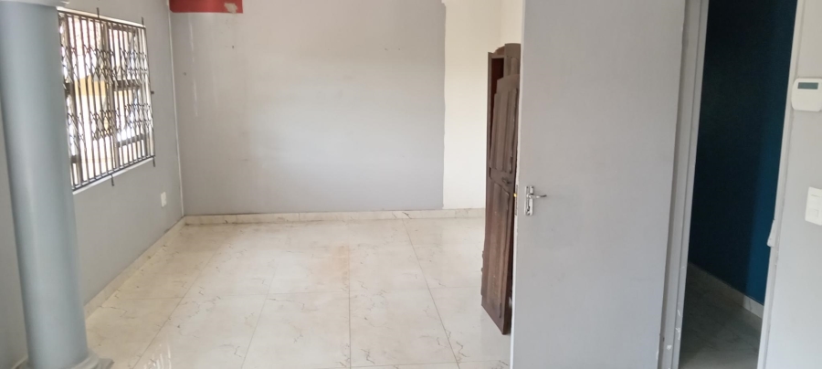 5 Bedroom Property for Sale in Moseley Park KwaZulu-Natal